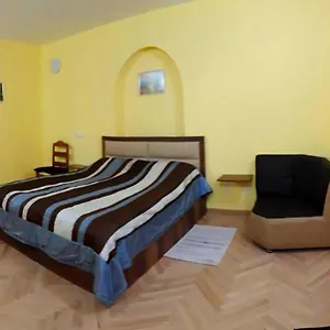 1 Тбилиси