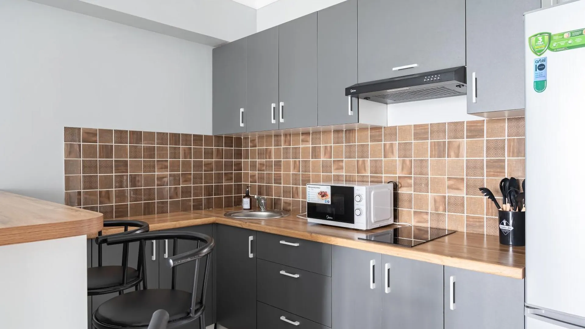 One Bedroom Apartment Next To Arbat In The Heart Of Almaty